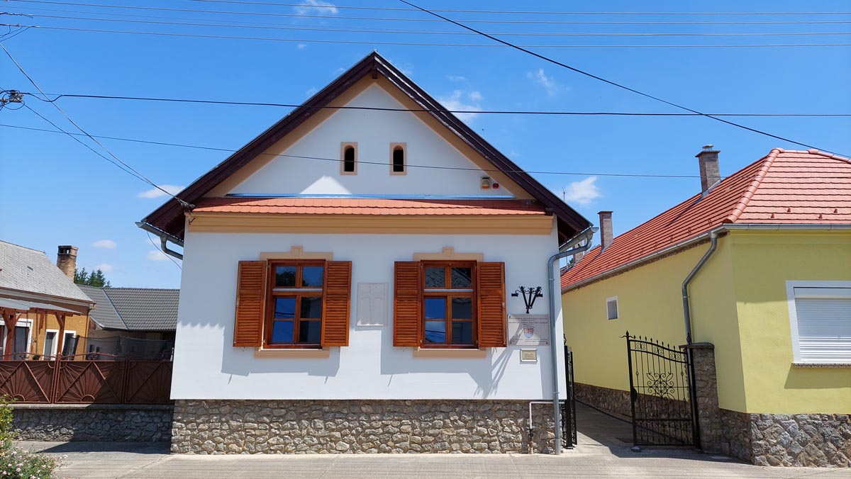 Megszépült a peresznyei horvát múzeum